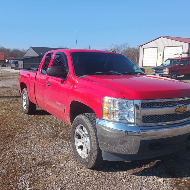 2012 Chevrolet Silverado 1500 Image 2