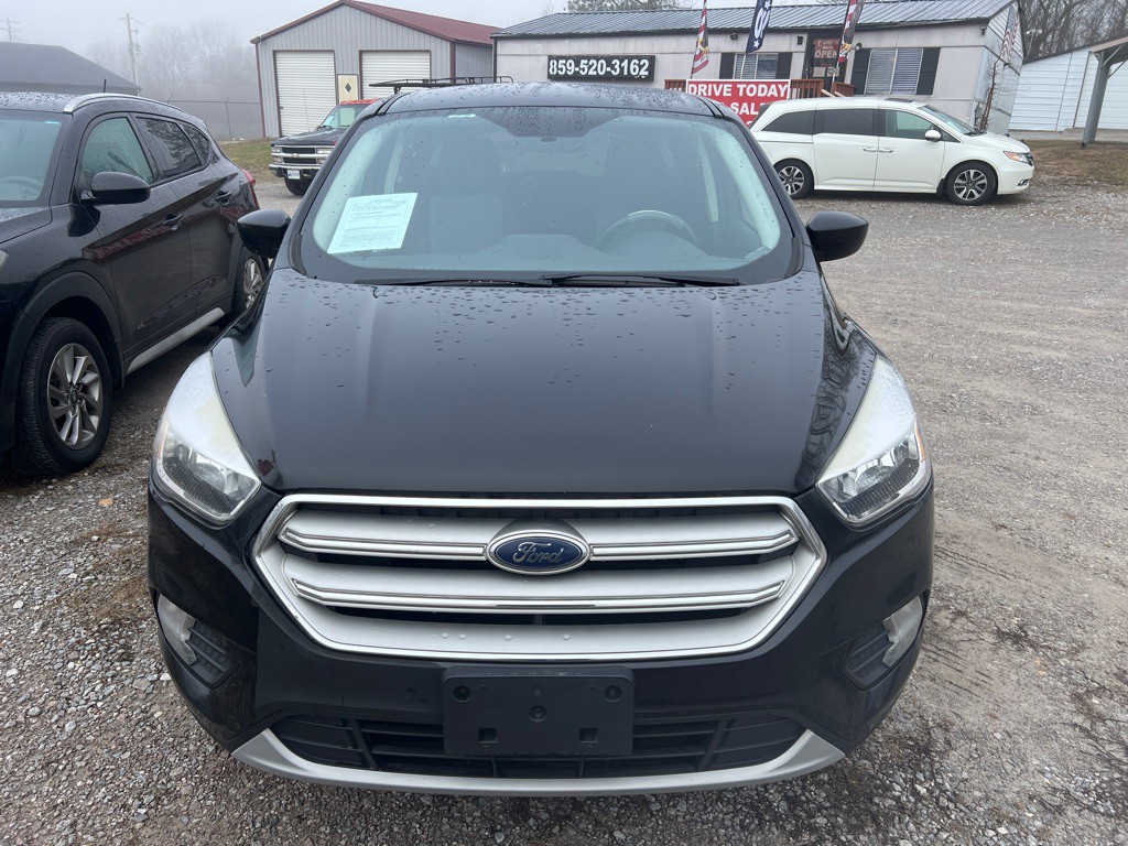 2019 Ford Escape Image 3