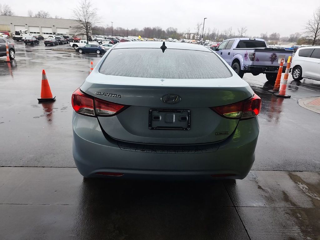 2012 Hyundai Elantra Image 4
