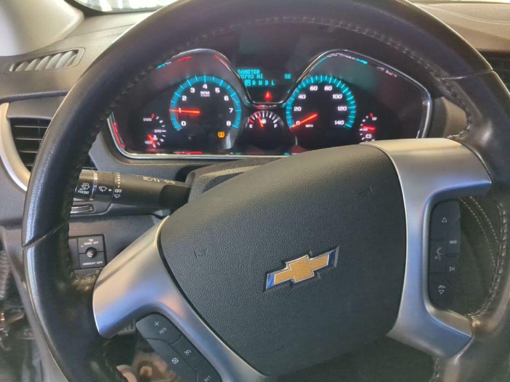 2017 Chevrolet Traverse Image 11