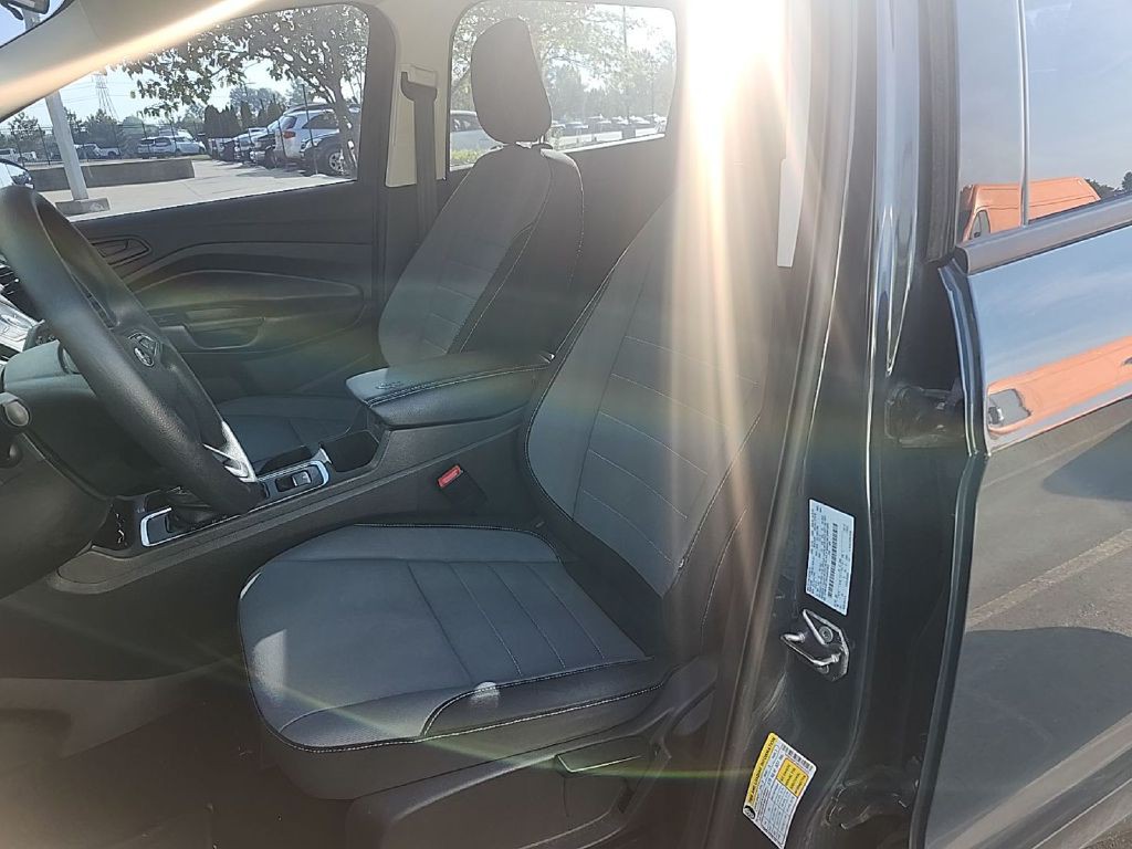 2019 Ford Escape Image 7