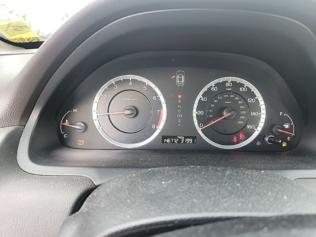 2010 Honda Accord Image 7