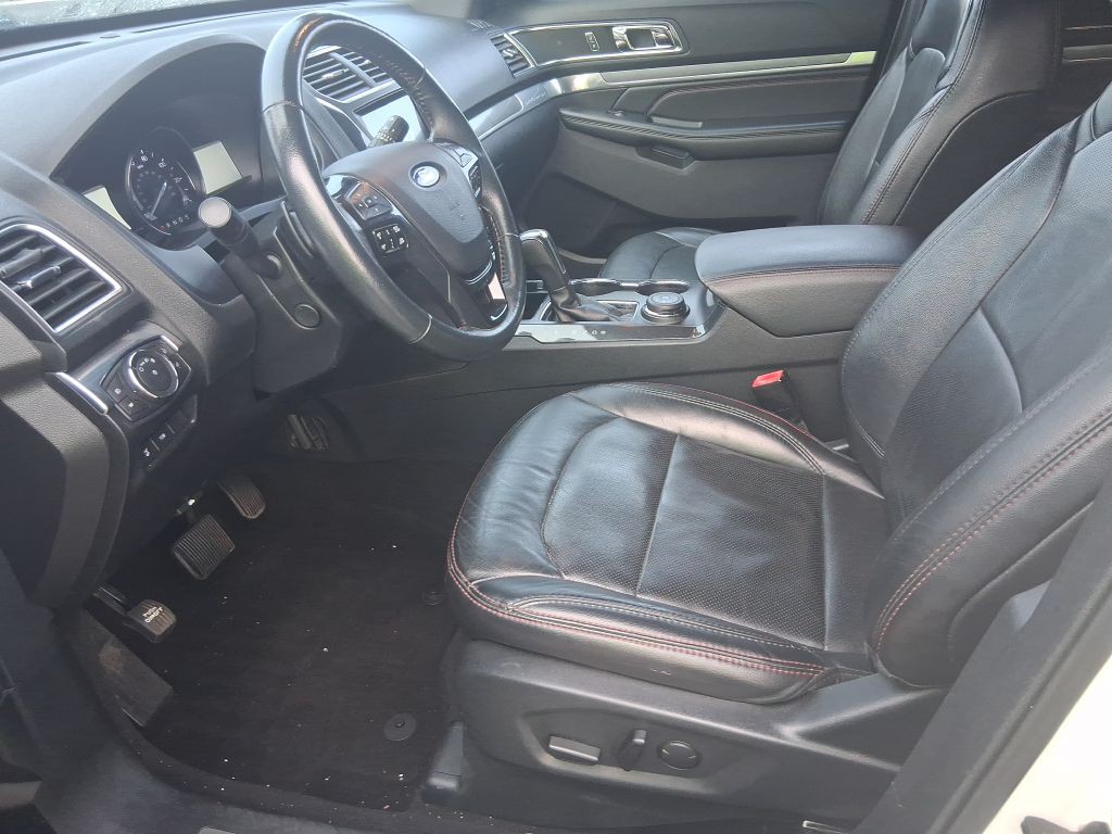 2019 Ford Explorer Image 6