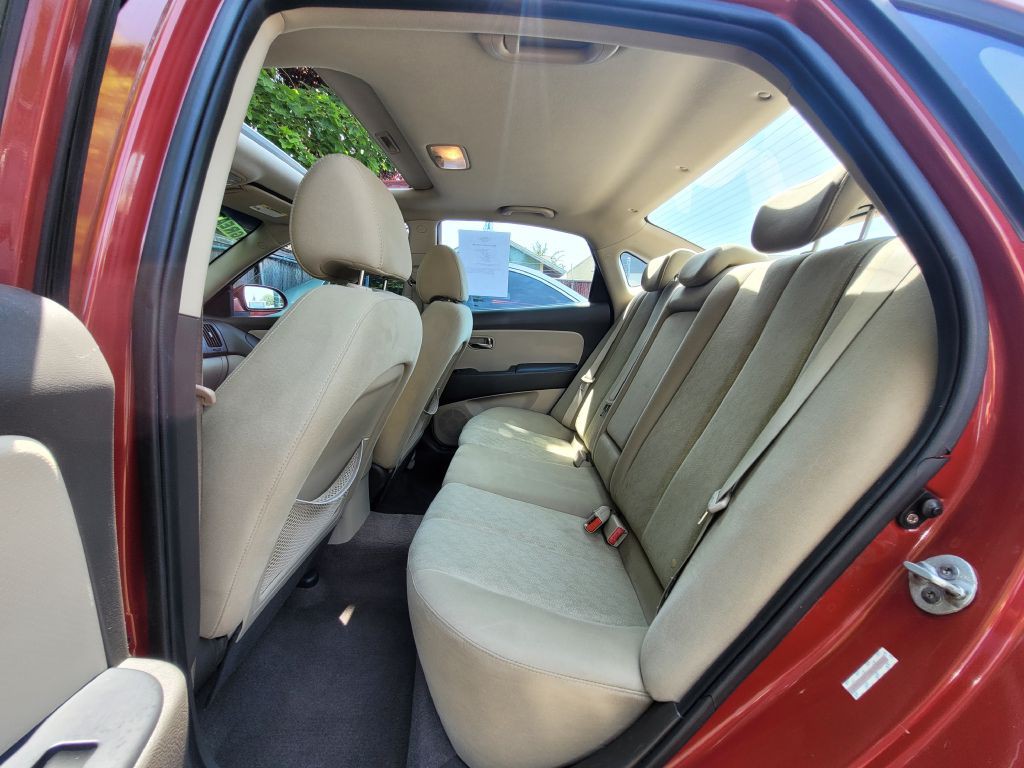 2010 Hyundai Elantra Image 9