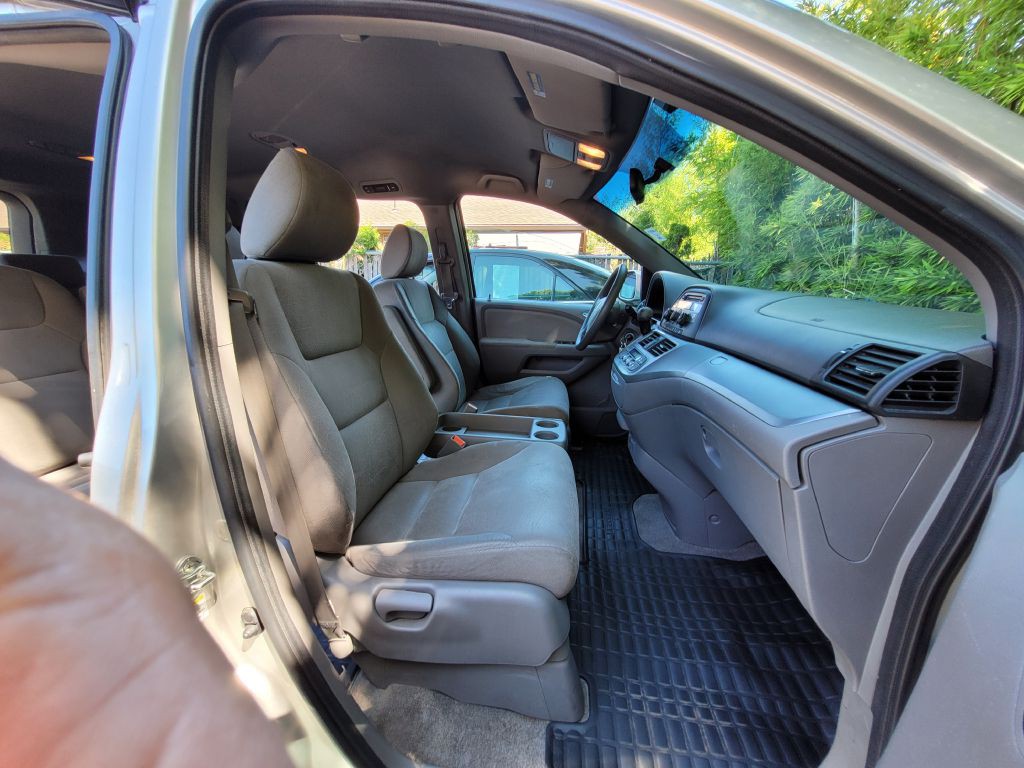 2008 Honda Odyssey Image 11