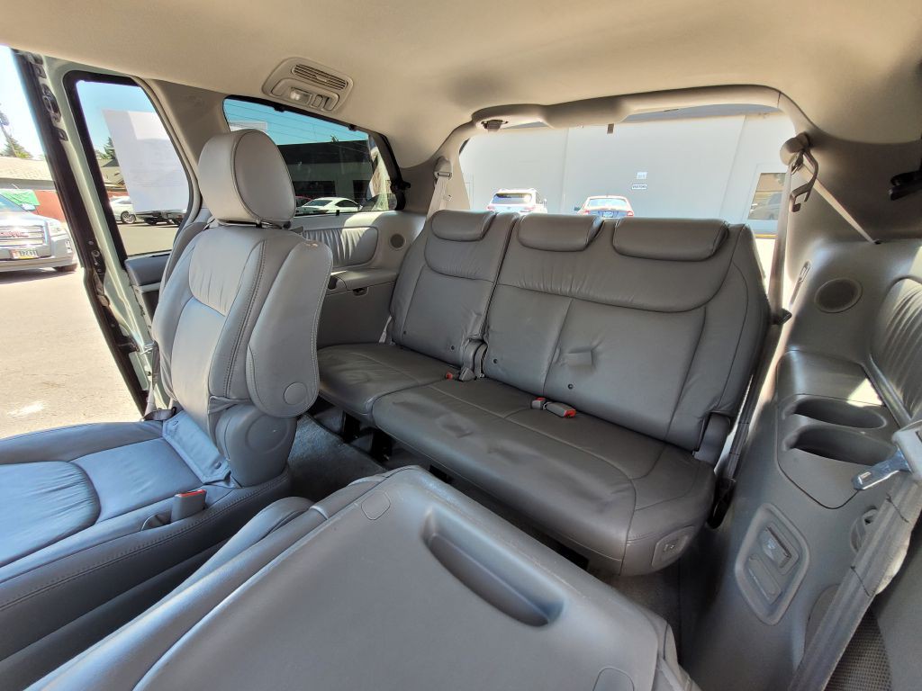 2008 Toyota Sienna Image 10