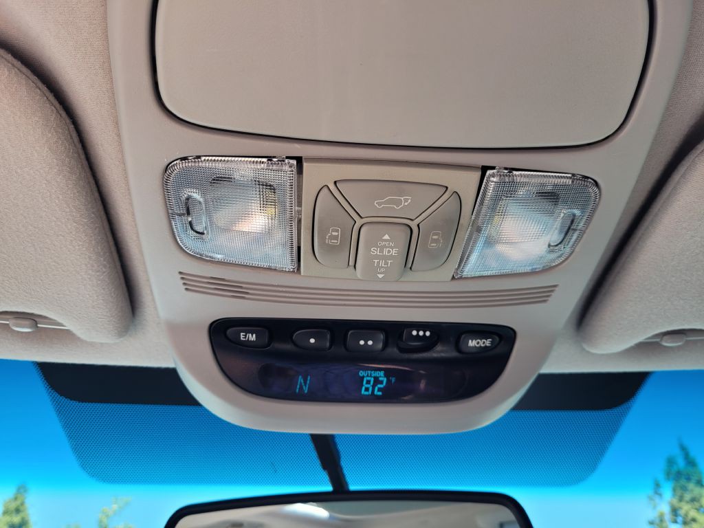 2008 Toyota Sienna Image 14