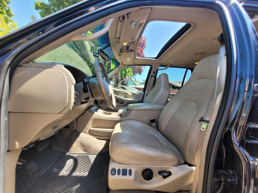 2002 Ford Expedition Image 8