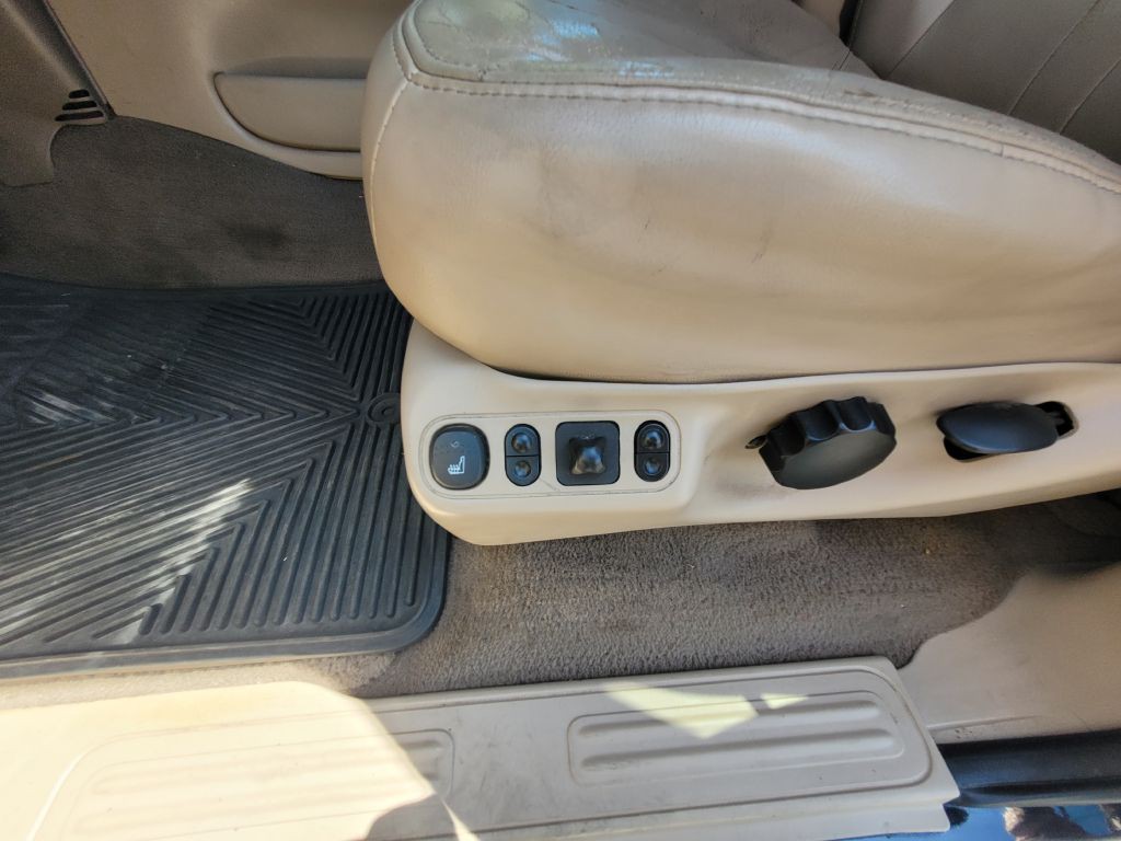 2002 Ford Expedition Image 19
