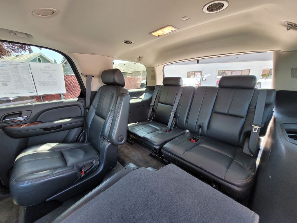2008 Chevrolet Tahoe Image 10