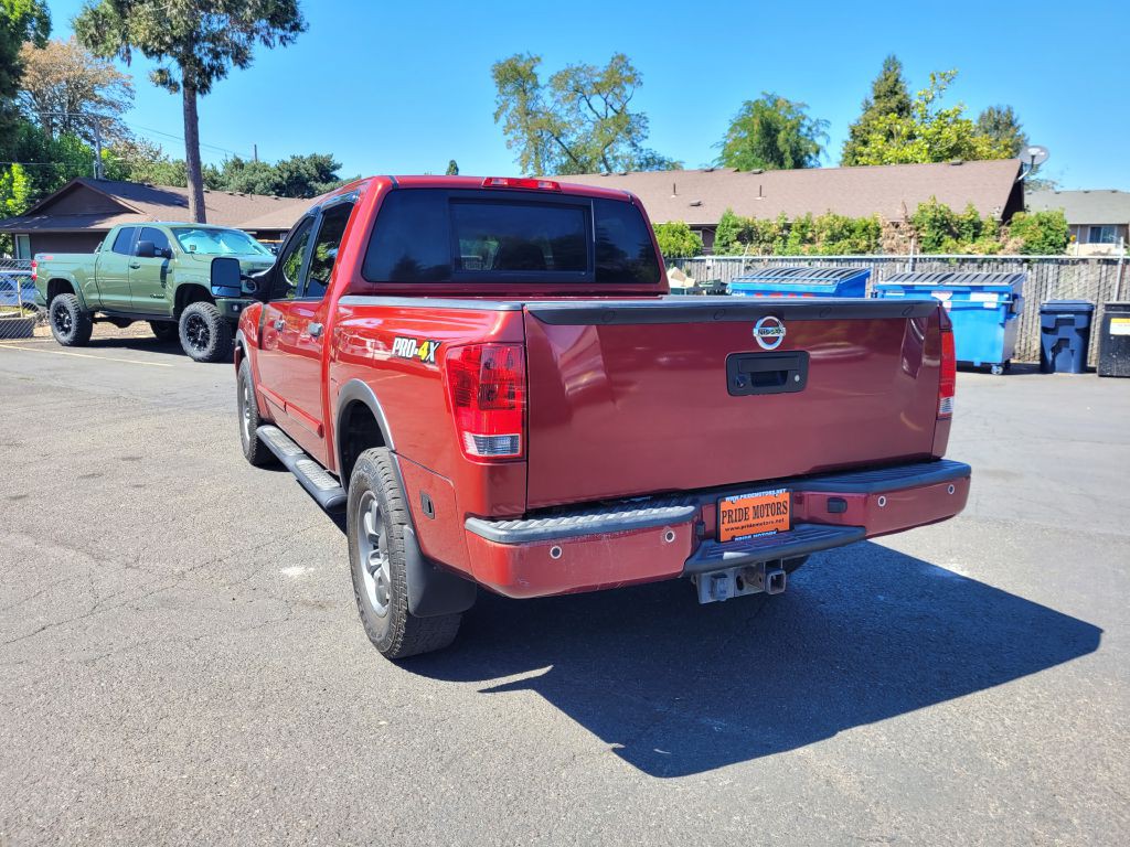 2013 Nissan Titan Image 3