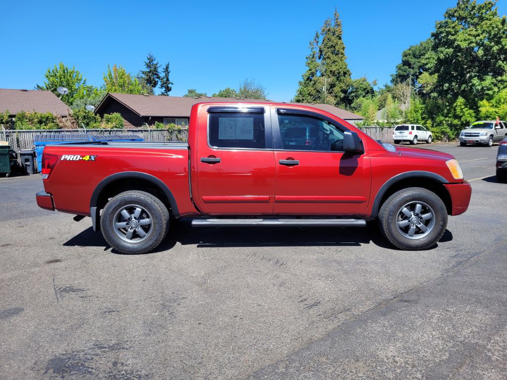 2013 Nissan Titan Image 5