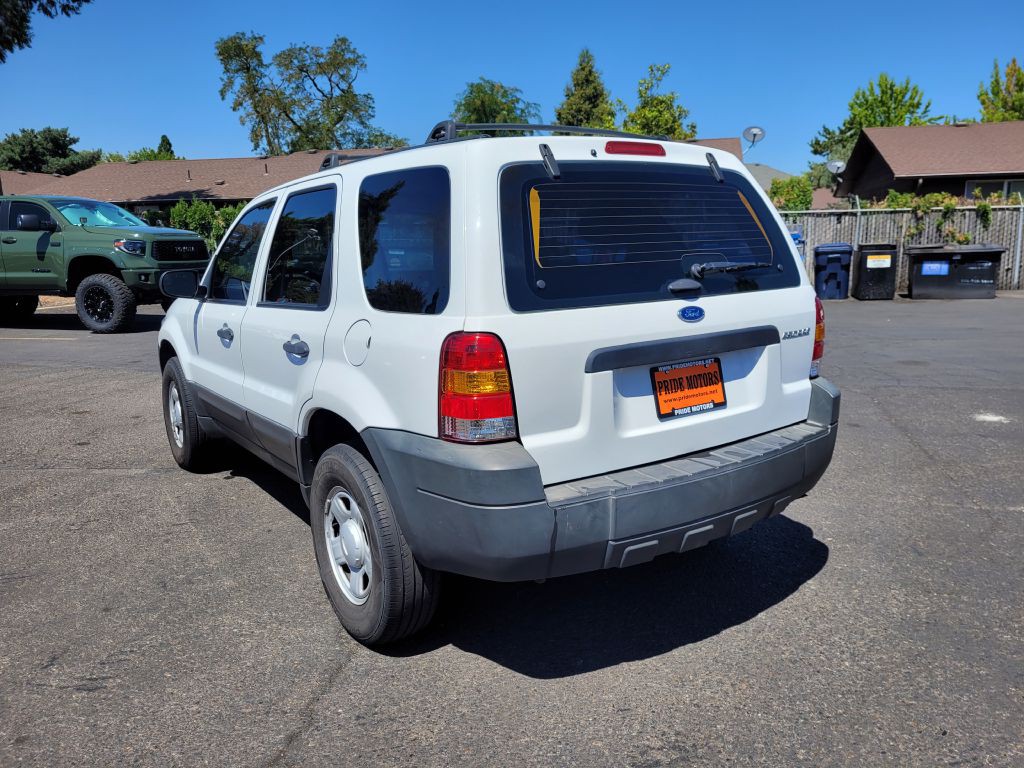2007 Ford Escape Image 3