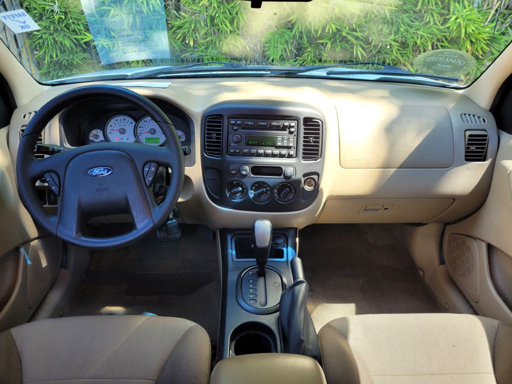 2007 Ford Escape Image 7