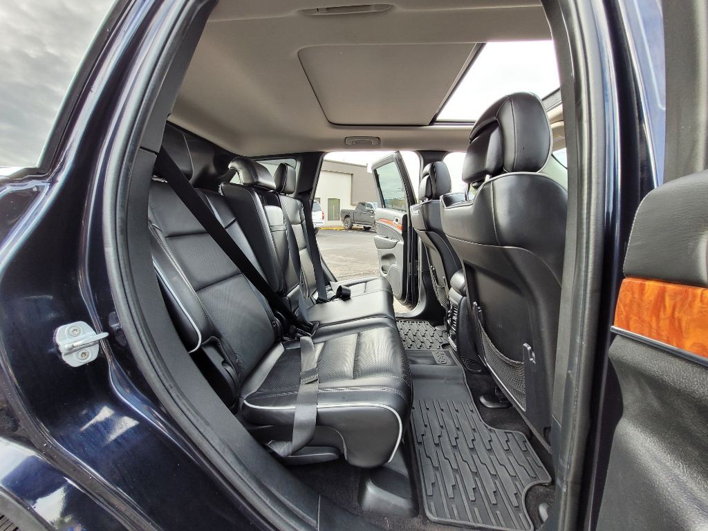2011 Jeep Grand Cherokee Image 10
