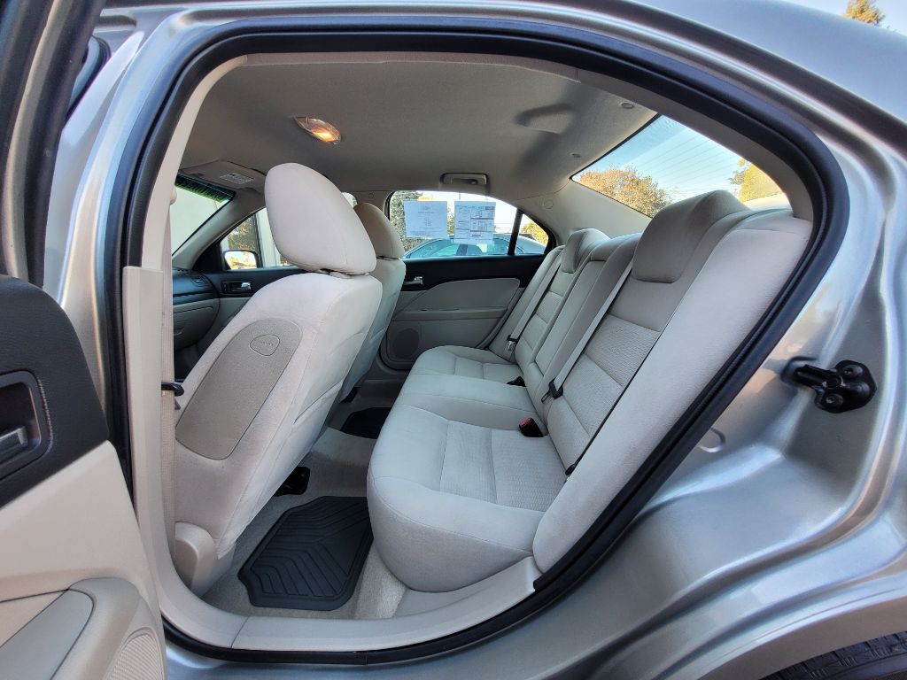 2009 Ford Fusion Image 10