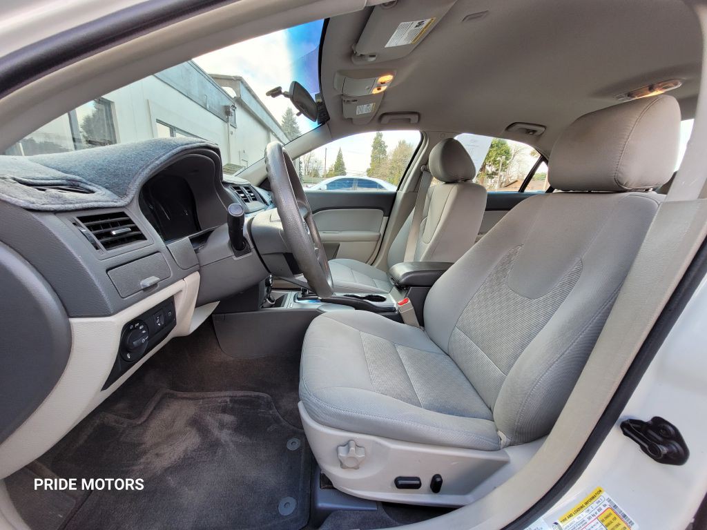 2012 Ford Fusion Image 8