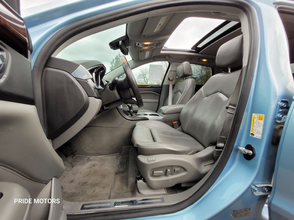 2011 Cadillac SRX Image 8