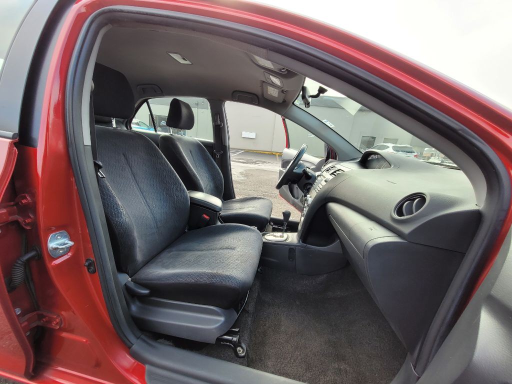 2008 Toyota Yaris Image 10