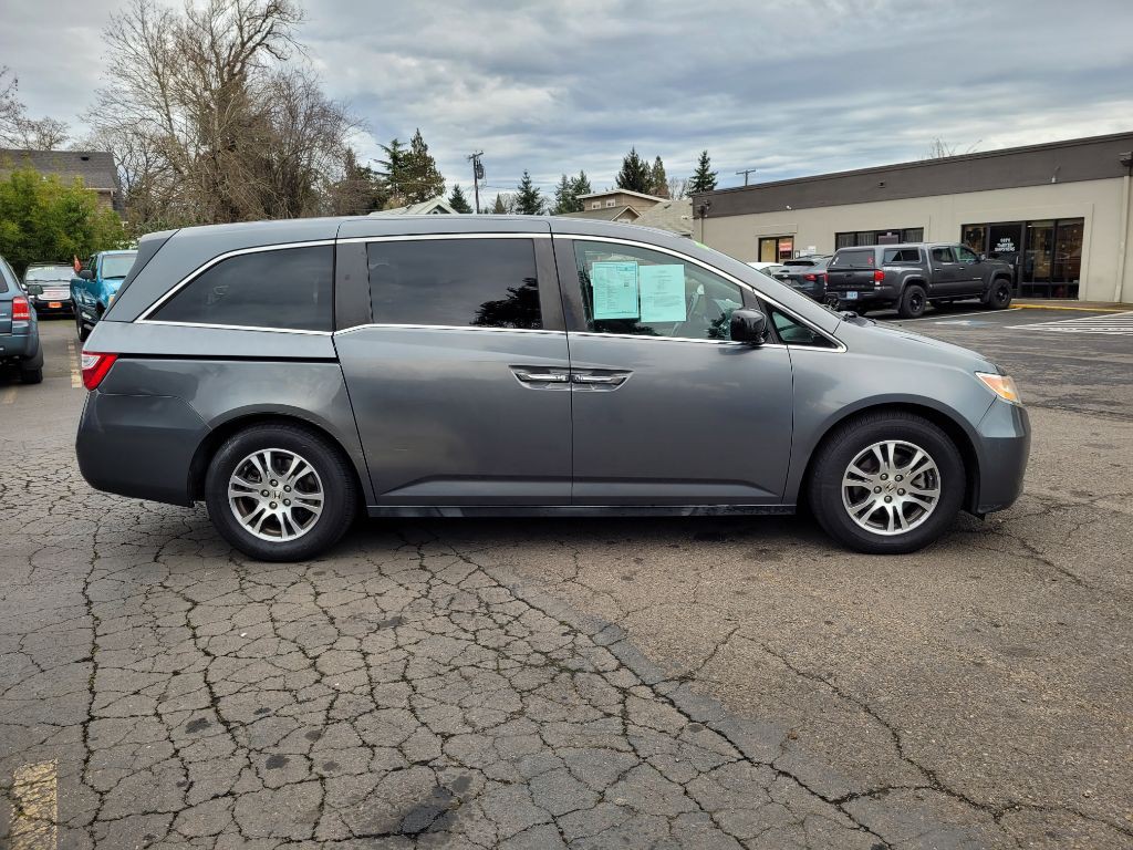 2013 Honda Odyssey Image 5