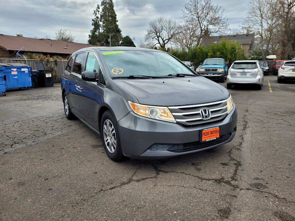 2013 Honda Odyssey Image 6