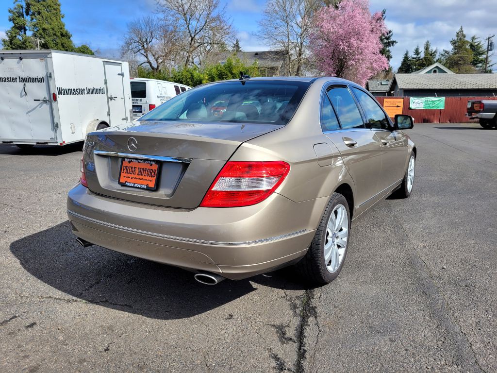 2008 Mercedes-Benz C-Class Image 6