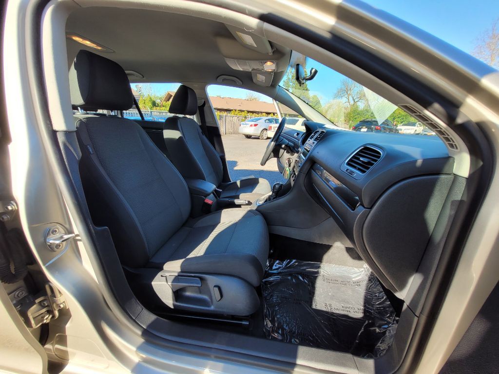 2014 Volkswagen Jetta Image 10