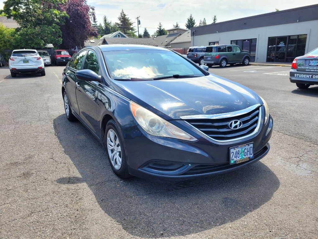 2011 Hyundai Sonata Image 4