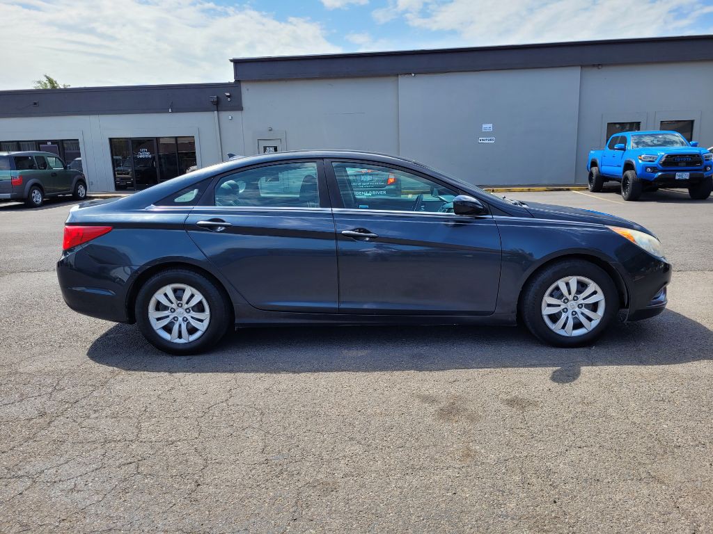2011 Hyundai Sonata Image 5
