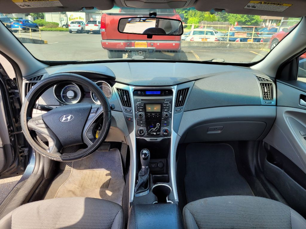 2011 Hyundai Sonata Image 7