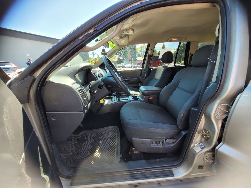 2003 Jeep Grand Cherokee Image 8