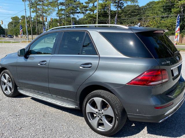 2017 Mercedes-Benz GLE-Class Image 2