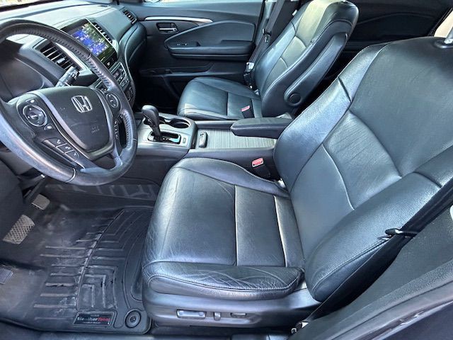 2017 Honda Pilot Image 10