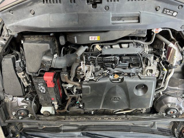 2019 Toyota Camry Image 8