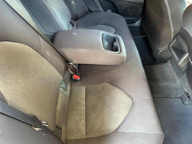 2019 Toyota Camry Image 13