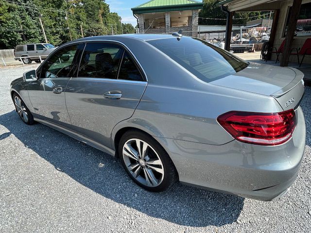 2014 Mercedes-Benz E-Class Image 2