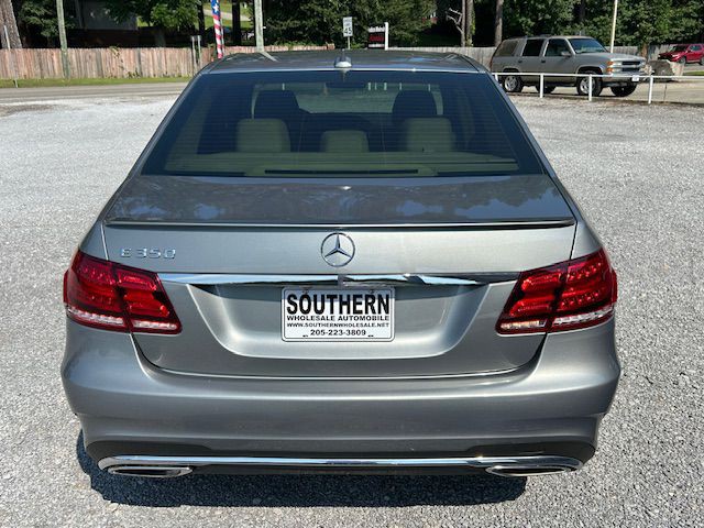 2014 Mercedes-Benz E-Class Image 3