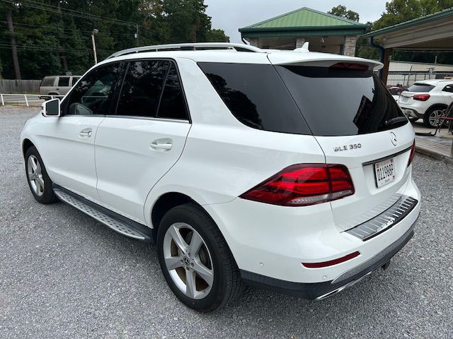 2017 Mercedes-Benz GLE-Class Image 2