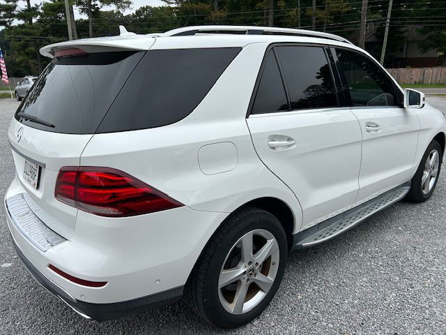 2017 Mercedes-Benz GLE-Class Image 4