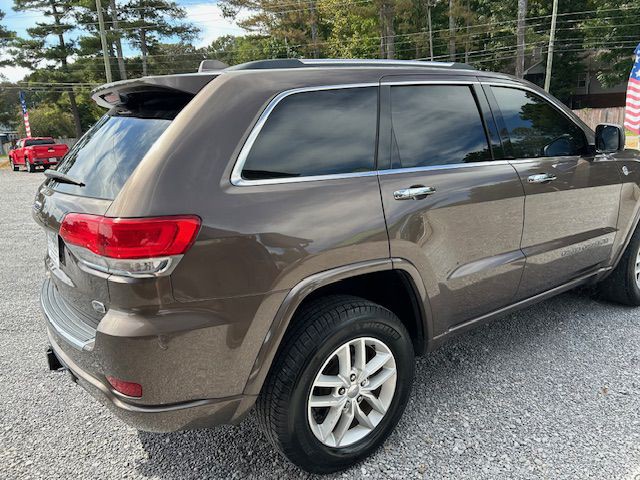 2017 Jeep Grand Cherokee Image 4