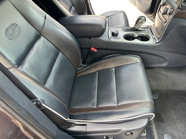 2017 Jeep Grand Cherokee Image 13