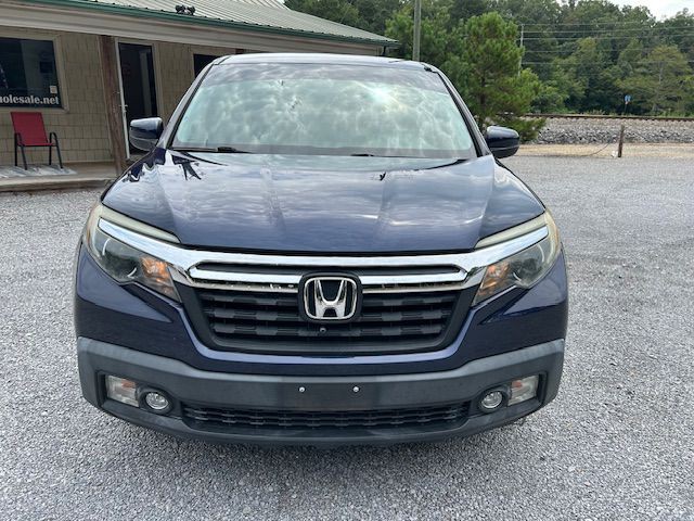 2017 Honda Ridgeline Image 6
