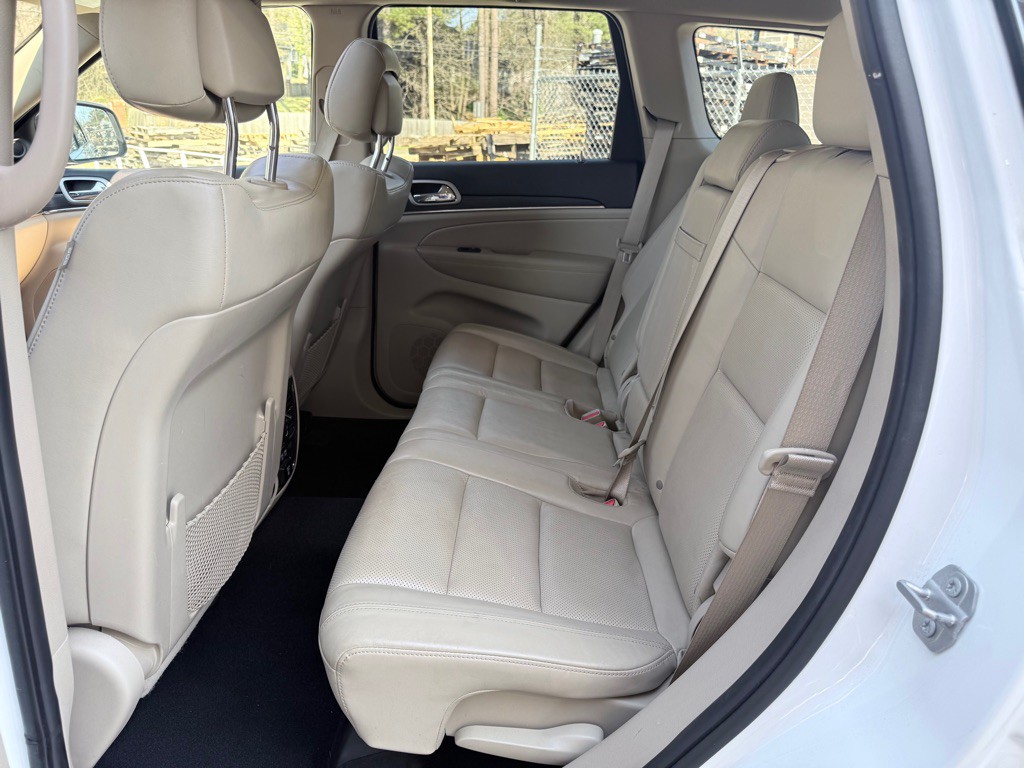 2020 Jeep Grand Cherokee Image 17