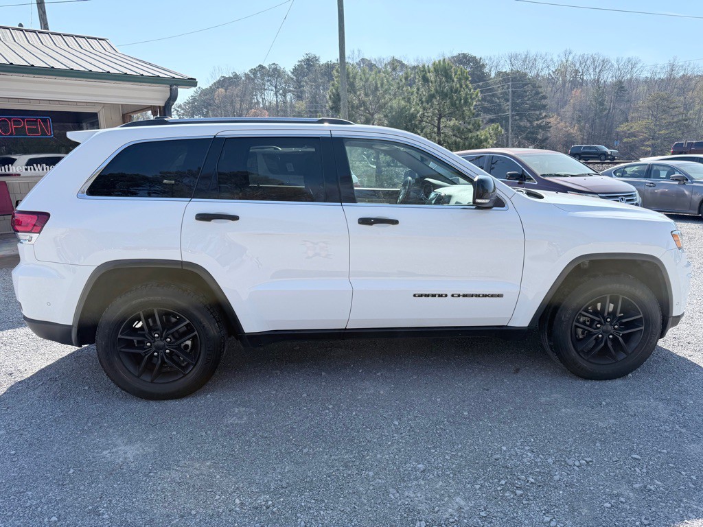 2020 Jeep Grand Cherokee Image 19