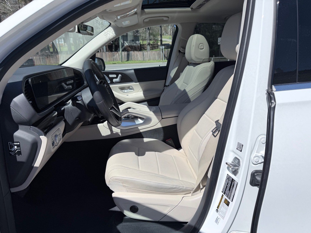 2020 Mercedes-Benz GLE-Class Image 9