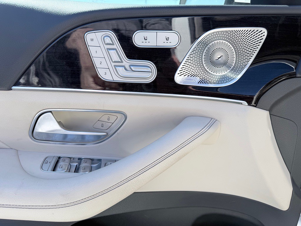 2020 Mercedes-Benz GLE-Class Image 10