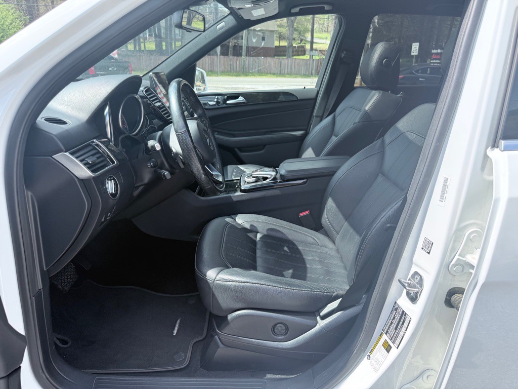 2018 Mercedes-Benz GLE-Class Image 8