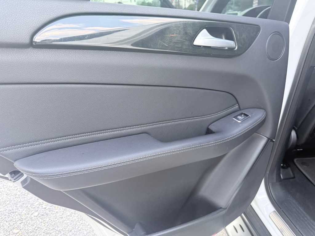 2018 Mercedes-Benz GLE-Class Image 18