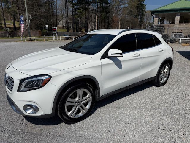 2020 Mercedes-Benz GLA-Class Image 3