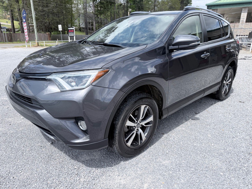 2018 Toyota Rav4 Image 3